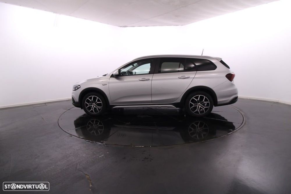 Fiat Tipo Station Wagon Cross 1.0 GSE T3 Cross - 4