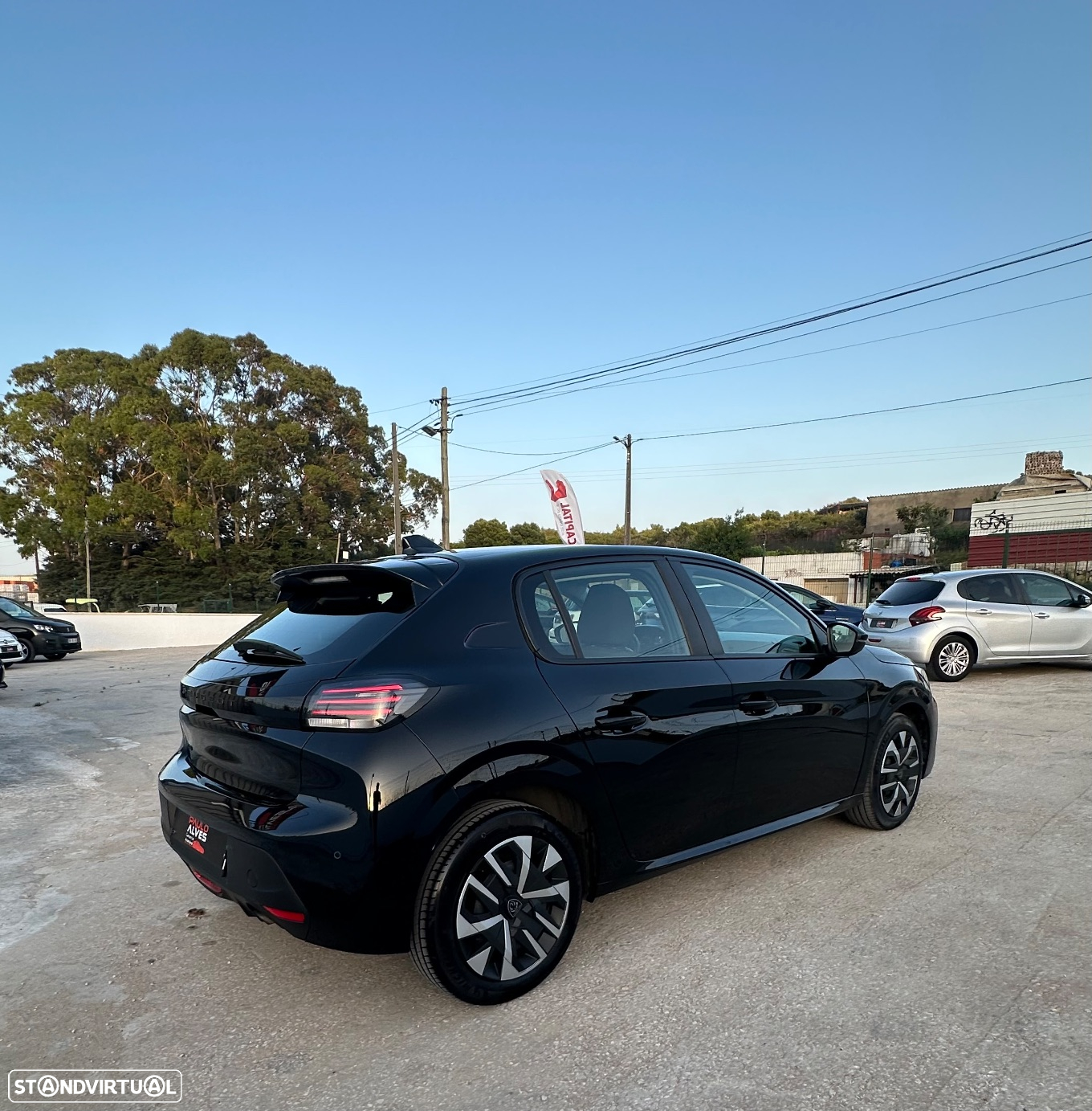 Peugeot 208 1.2 PureTech Active Pack - 3