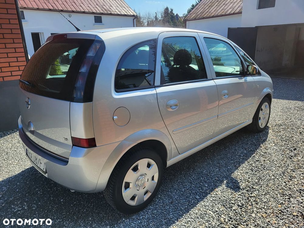 Opel Meriva 1.6 Essentia - 3