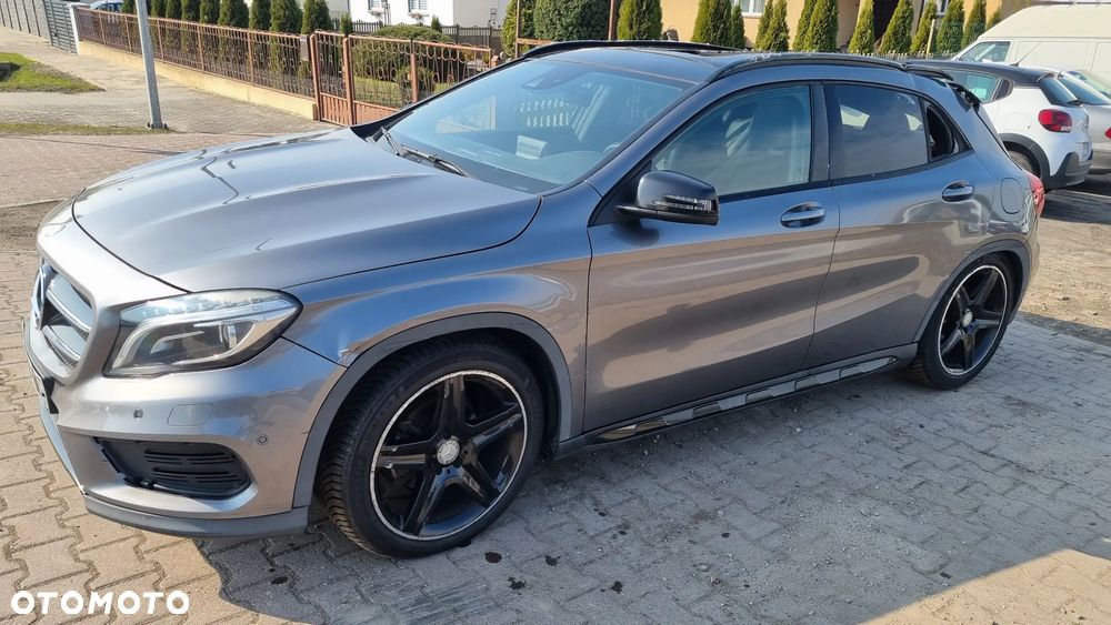Mercedes-Benz GLA 200 (CDI) d 7G-DCT AMG Line - 15