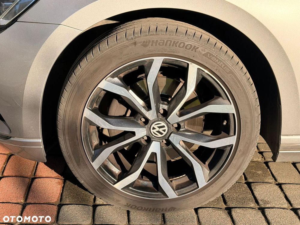 Volkswagen Passat 1.8 TSI BMT Comfortline - 26