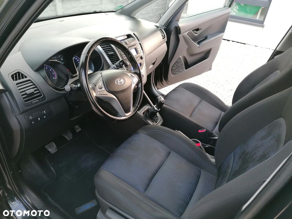 Hyundai ix20 1.4 Premium - 11