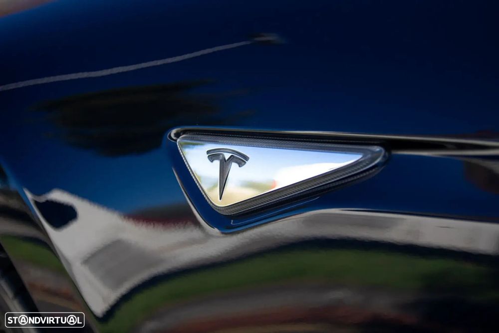 Tesla Model S - 45