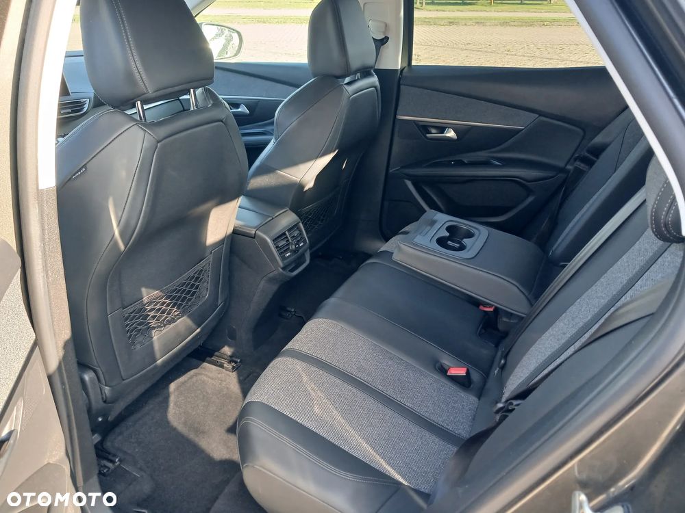 Peugeot 3008 BlueHDi 130 Stop & Start EAT8 Crossway - 6