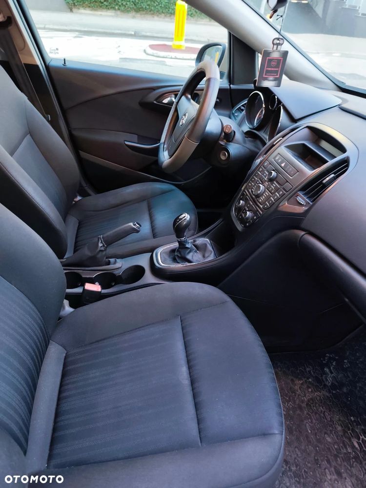 Opel Astra - 12