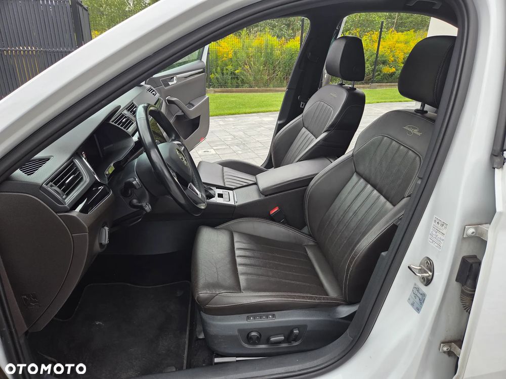Skoda Superb 2.0 TDI SCR 4x4 L&K DSG - 36