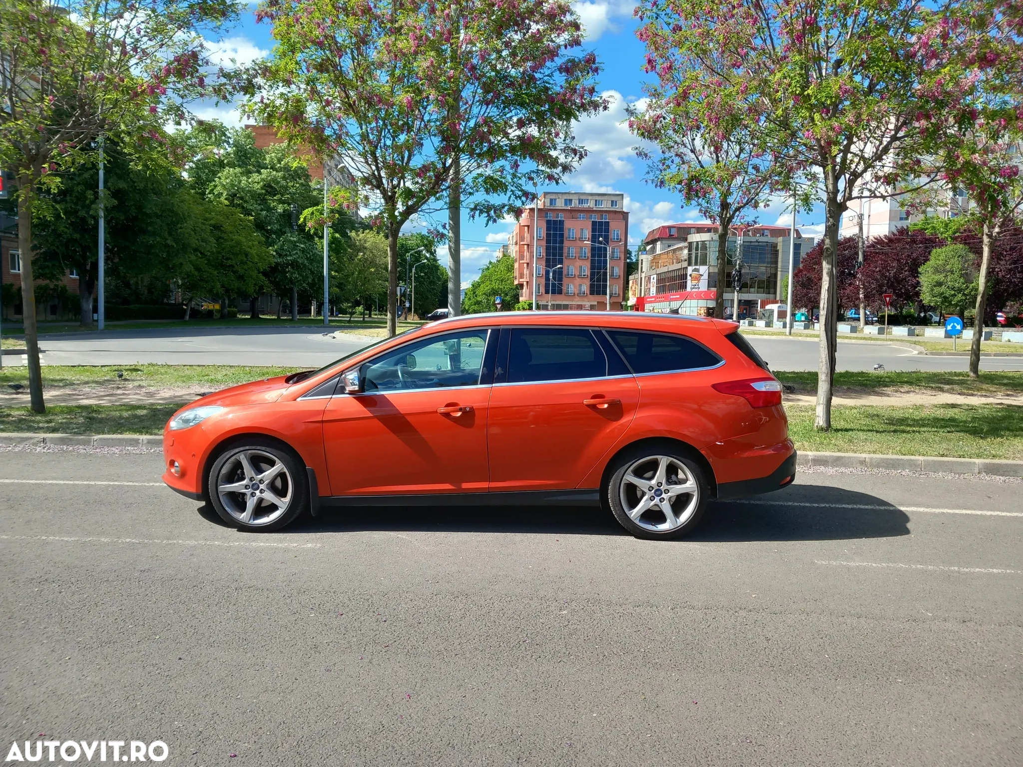 Ford Focus Turnier 1.6 EcoBoost Start-Stopp-System Champions Edition - 4