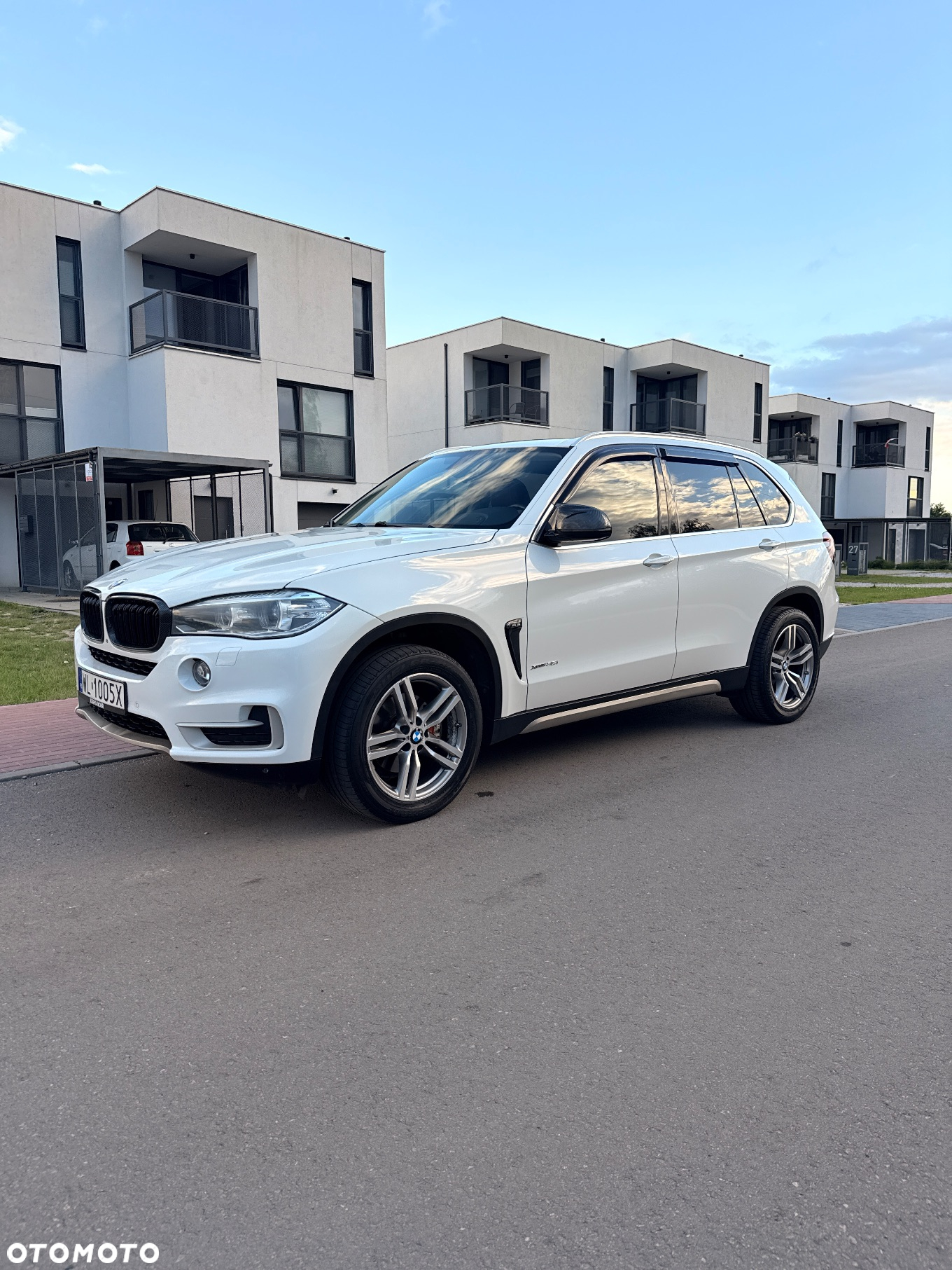 BMW X5 xDrive35i - 4