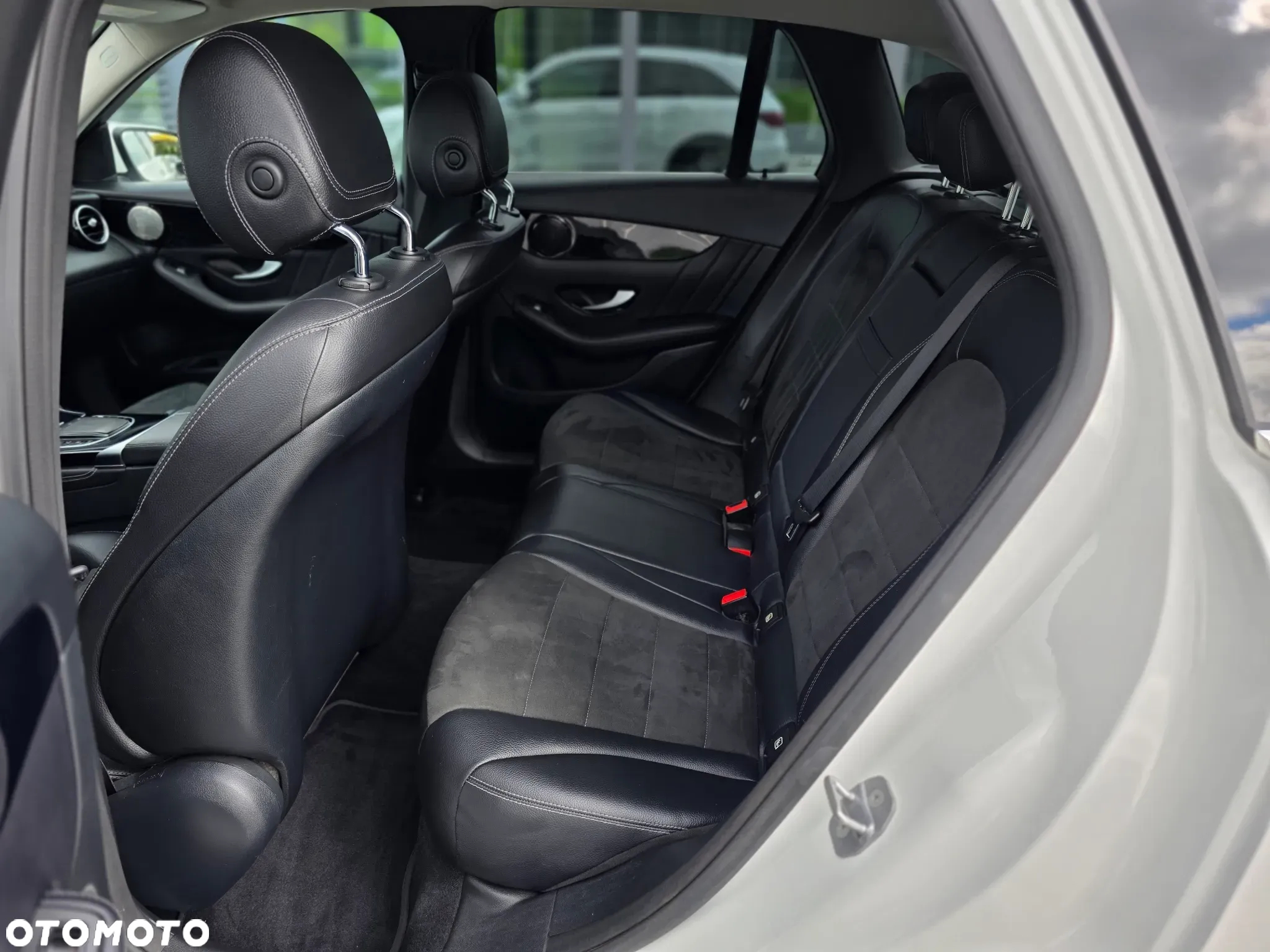 Mercedes-Benz GLC 200 4-Matic - 28