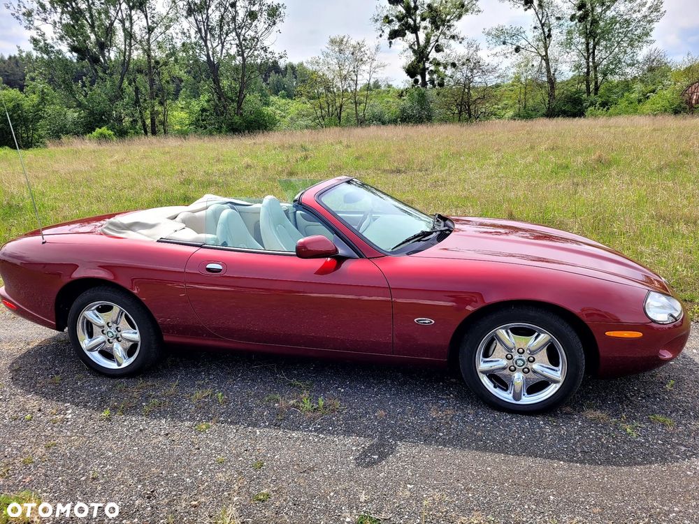 Jaguar XK - 5