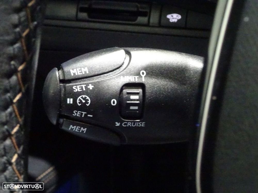 Peugeot 5008 1.5 BlueHDi GT Line - 17