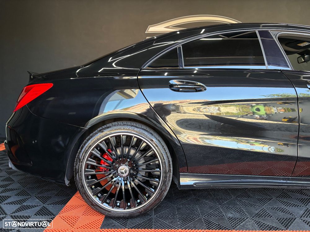 Mercedes-Benz CLA 220 CDI 7G-DCT AMG Line - 24