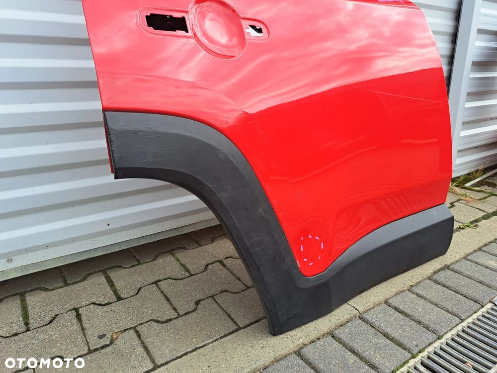 Drzwi tylne Tył prawe Jeep Renegade 14- - 2