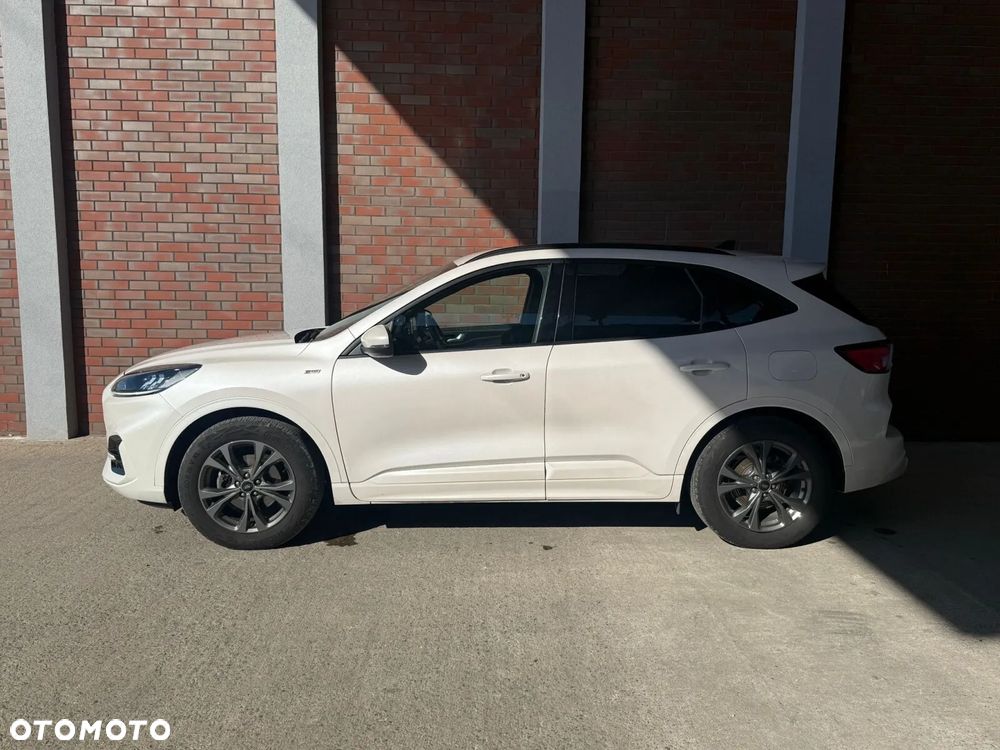 Ford Kuga 1.5 EcoBoost FWD ST-Line - 9