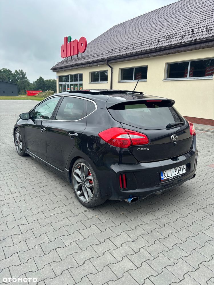 Kia Ceed 1.6 T-GDI GT - 5
