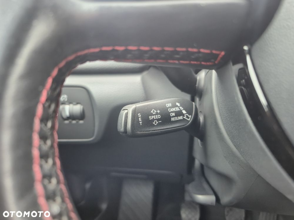 Audi Q3 2.0 TDI Sport - 16