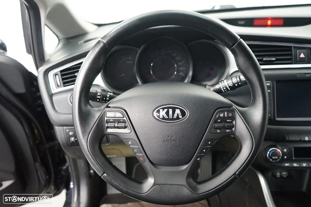 Kia Ceed SW - 14