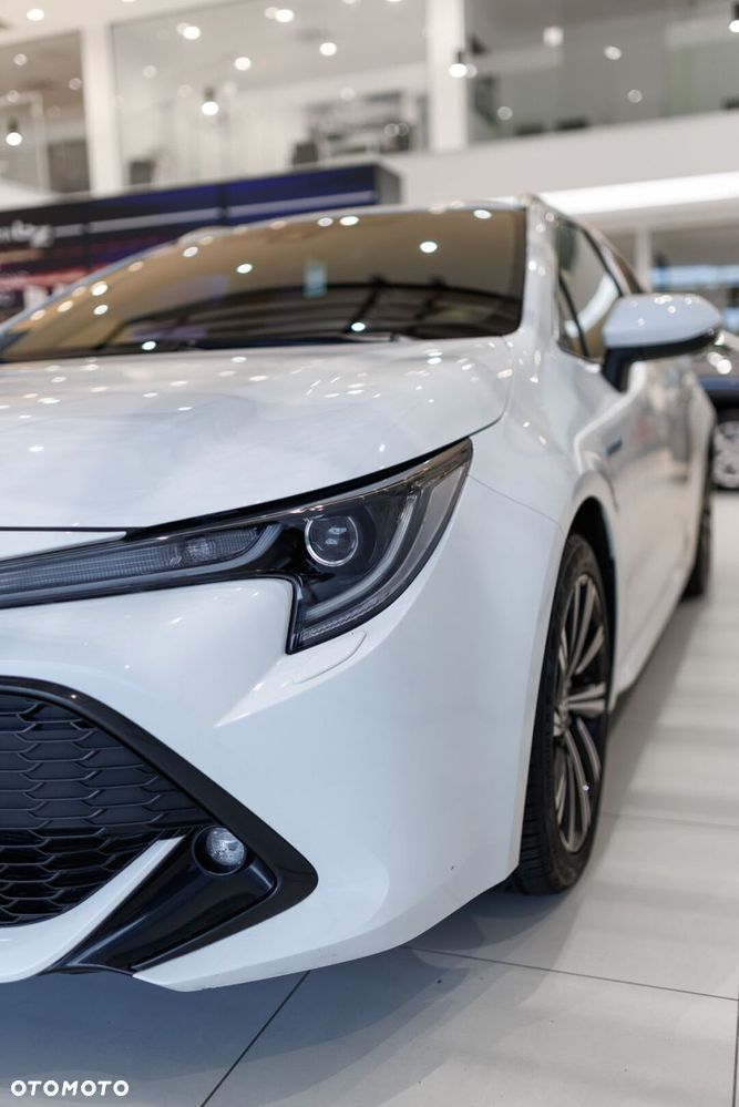 Toyota Corolla 2.0 Hybrid Comfort - 14