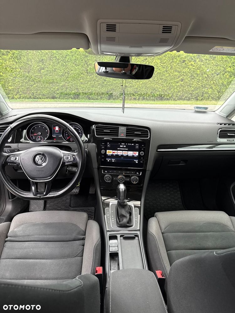 Volkswagen Golf 1.4 TSI BMT Highline DSG - 17
