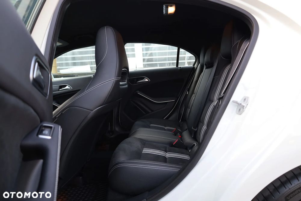 Mercedes-Benz Klasa A 180 (BlueEFFICIENCY) Style - 31