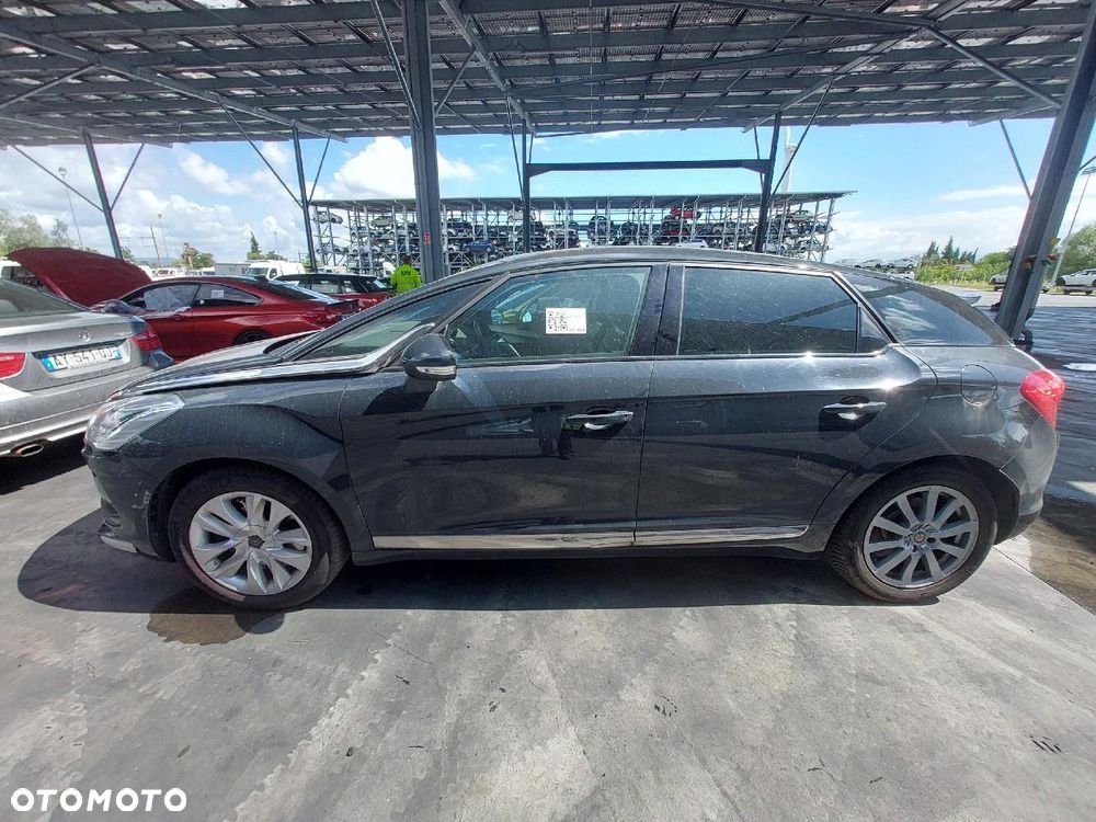 Citroën DS5 2.0 BlueHDi SportChic - 5