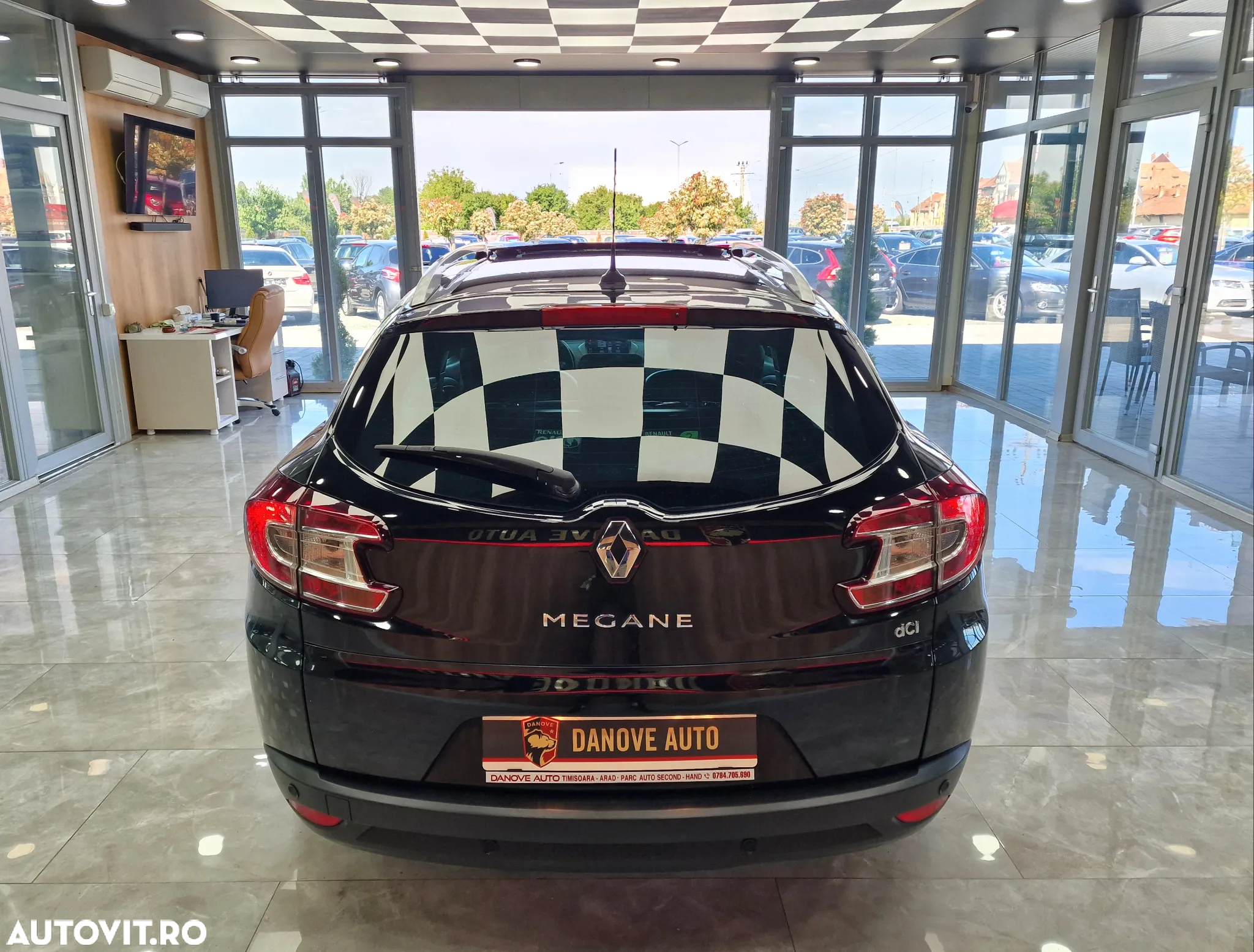 Renault Megane dCi 110 FAP EDC Bose Edition - 11