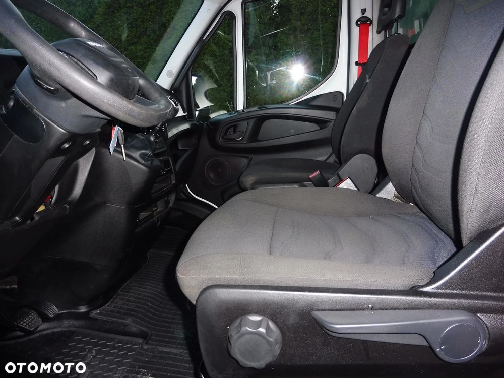 Iveco Daily 72C18 Chłodnia 11 Palet - 6