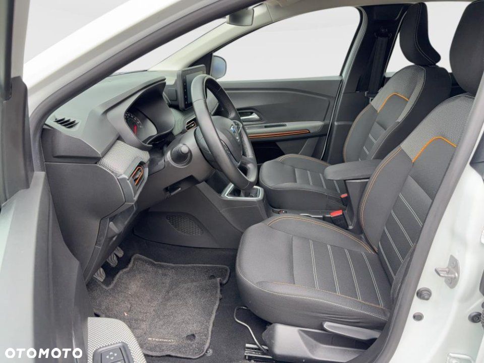 Dacia Sandero Stepway - 12
