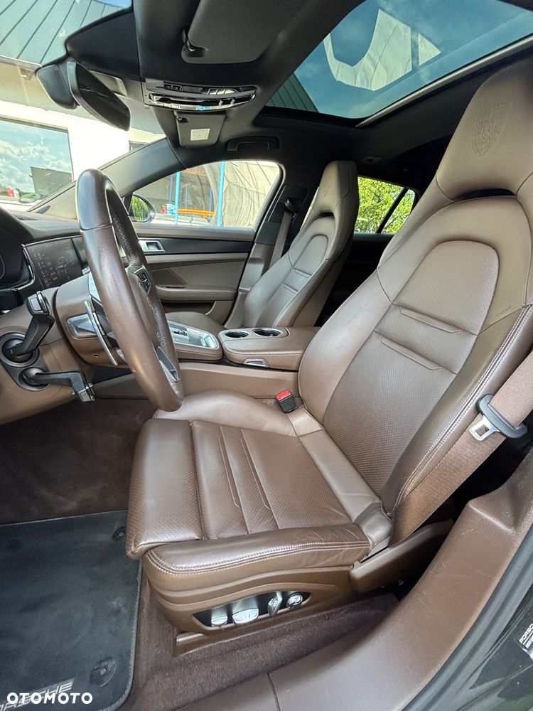 Porsche Panamera 4 Sport Turismo - 20