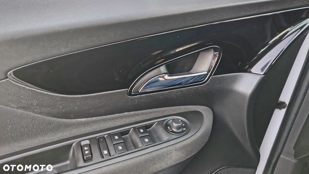 Opel Mokka X 1.4 T Enjoy S&S - 29