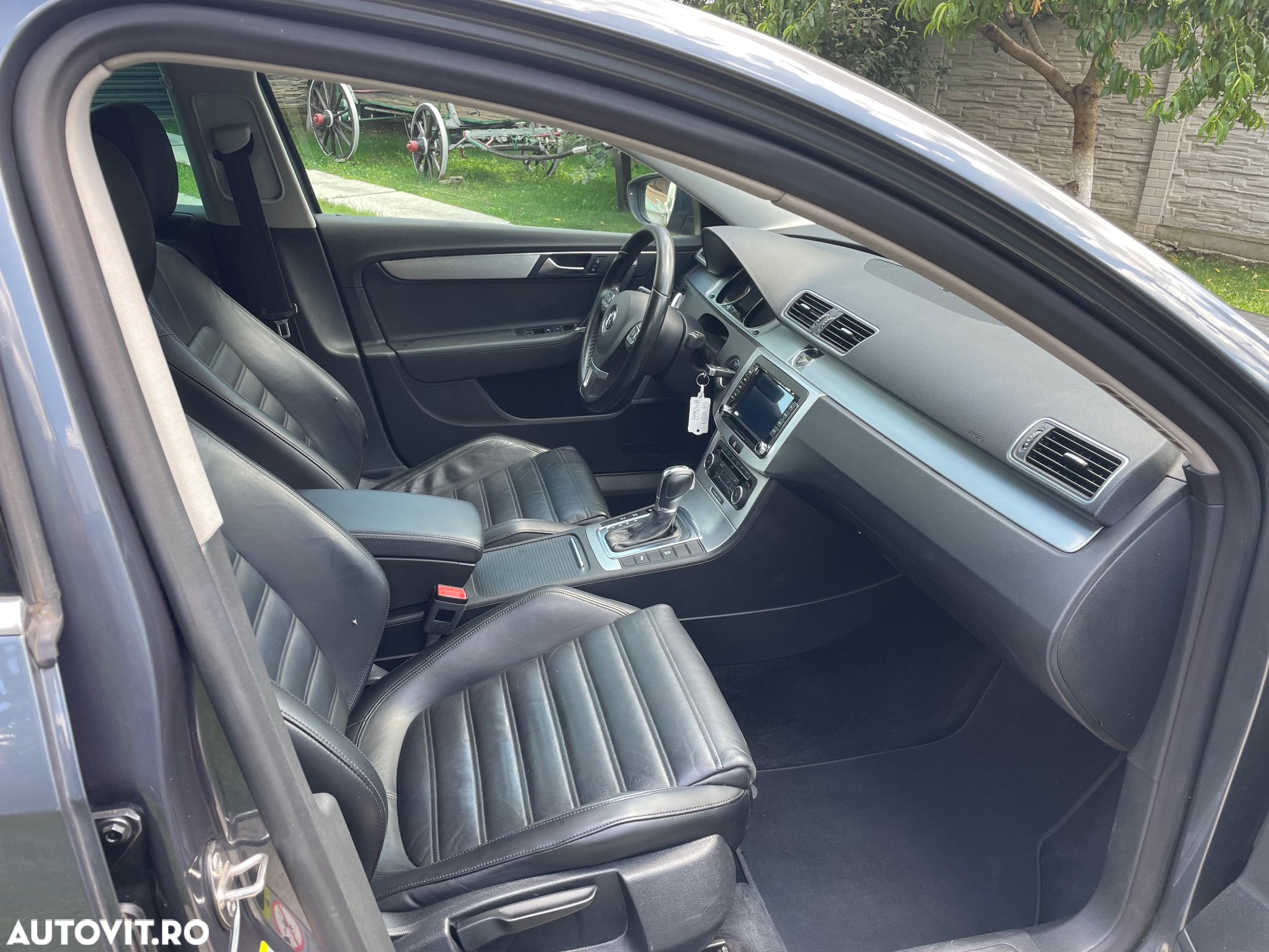 Volkswagen Passat - 18