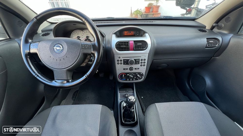 Opel Corsa 1.2 Twinport Enjoy - 6