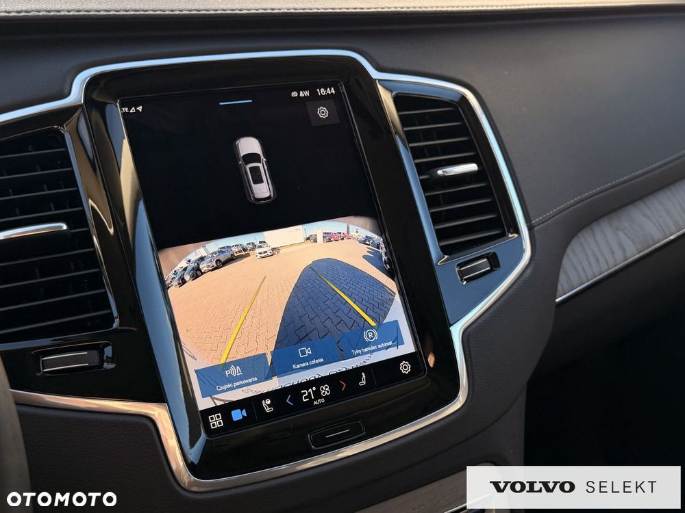 Volvo XC 90 - 20