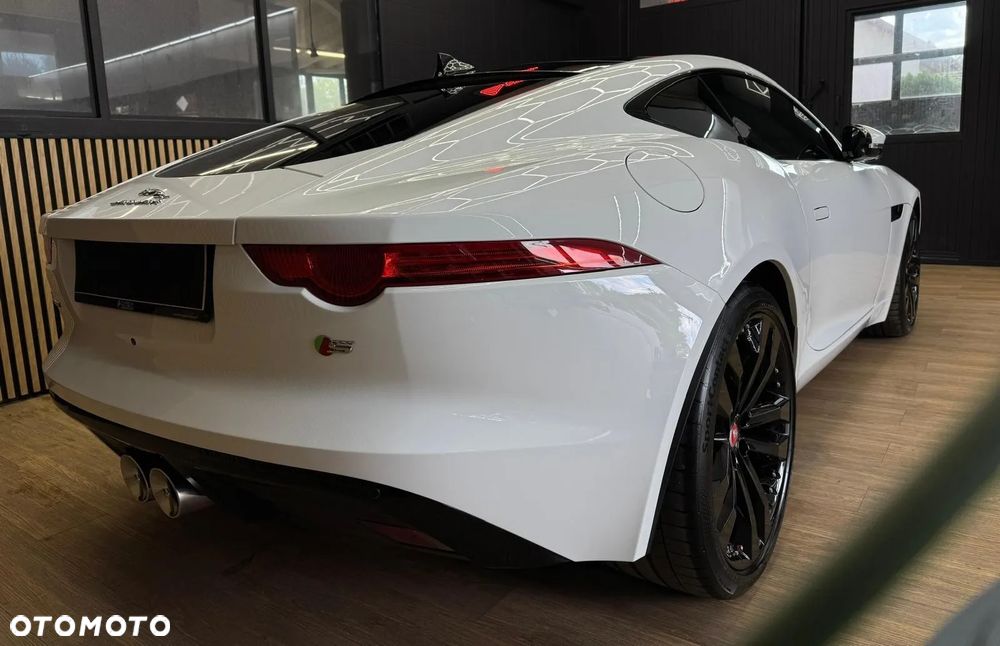 Jaguar F-Type S - 5