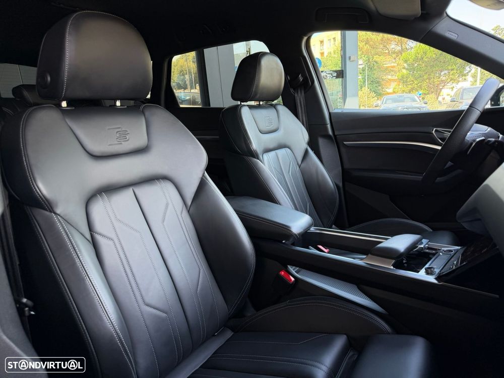 Audi Q8 e-Tron 50 quattro S line - 21