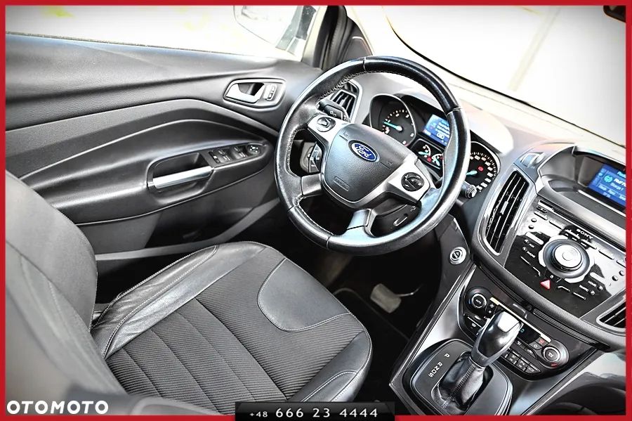 Ford Kuga 2.0 TDCi 4x4 Titanium - 20