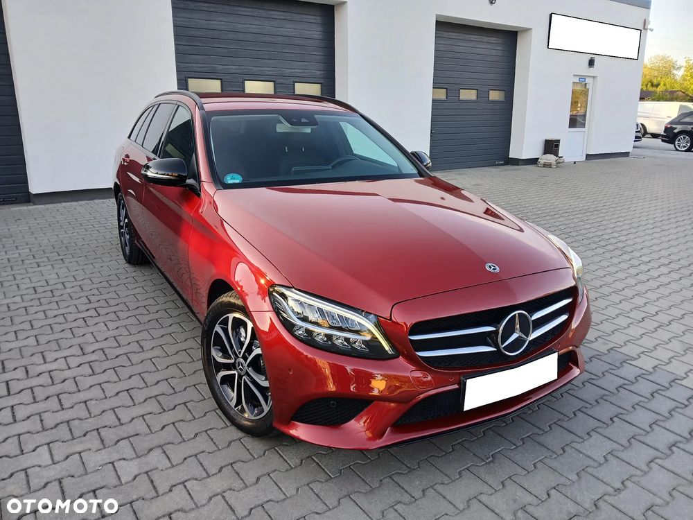 Mercedes-Benz Klasa C 220 d 4MATIC 9G-TRONIC - 2