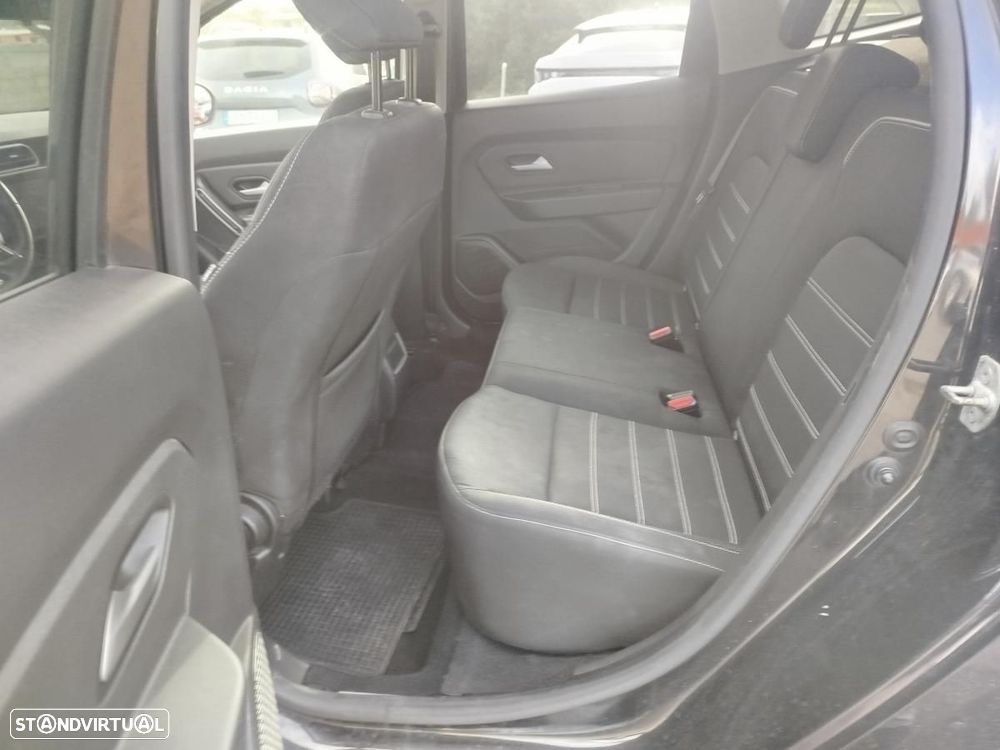 Dacia Duster 2023 photo 4