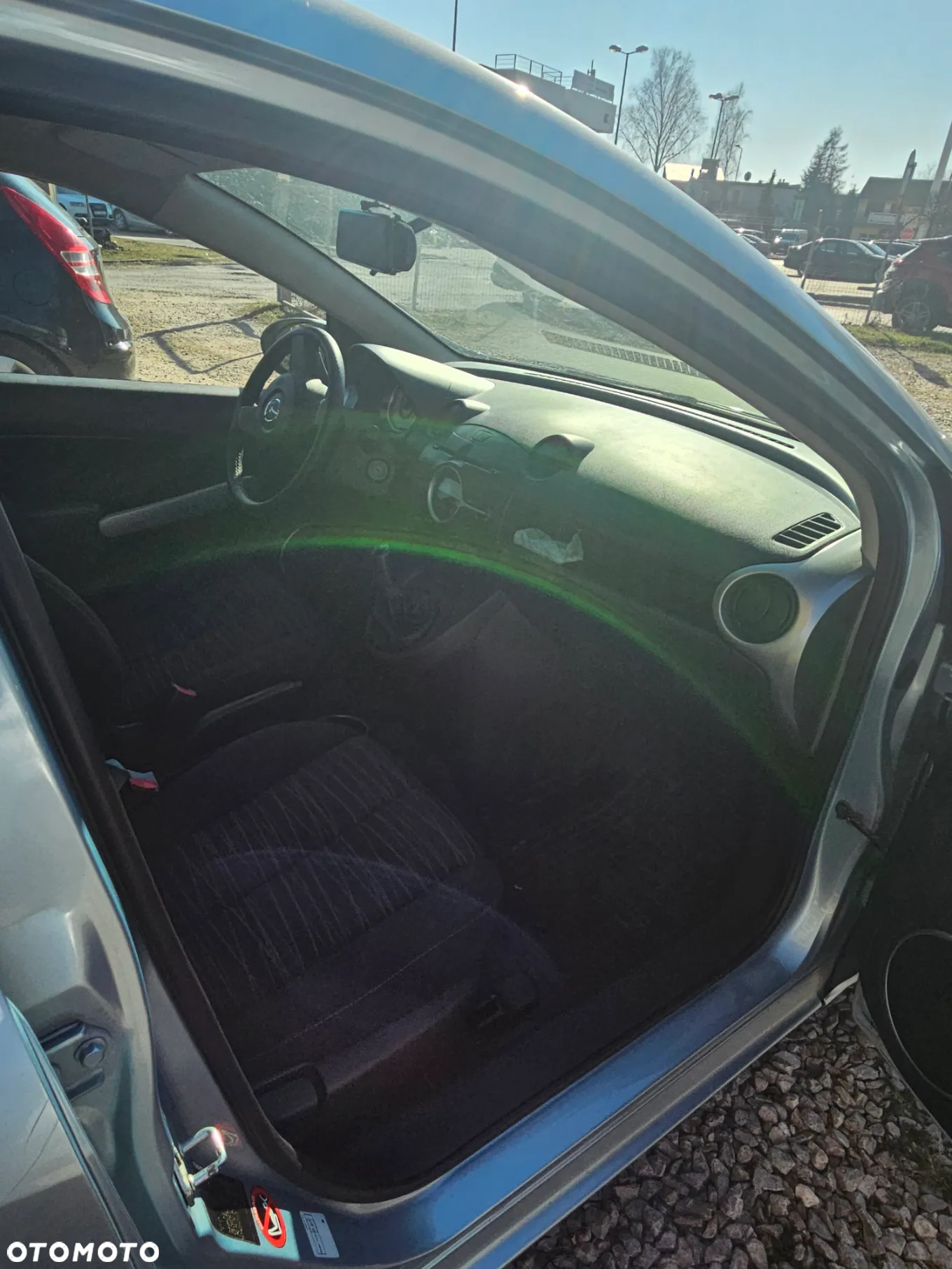 Mazda 2 - 13