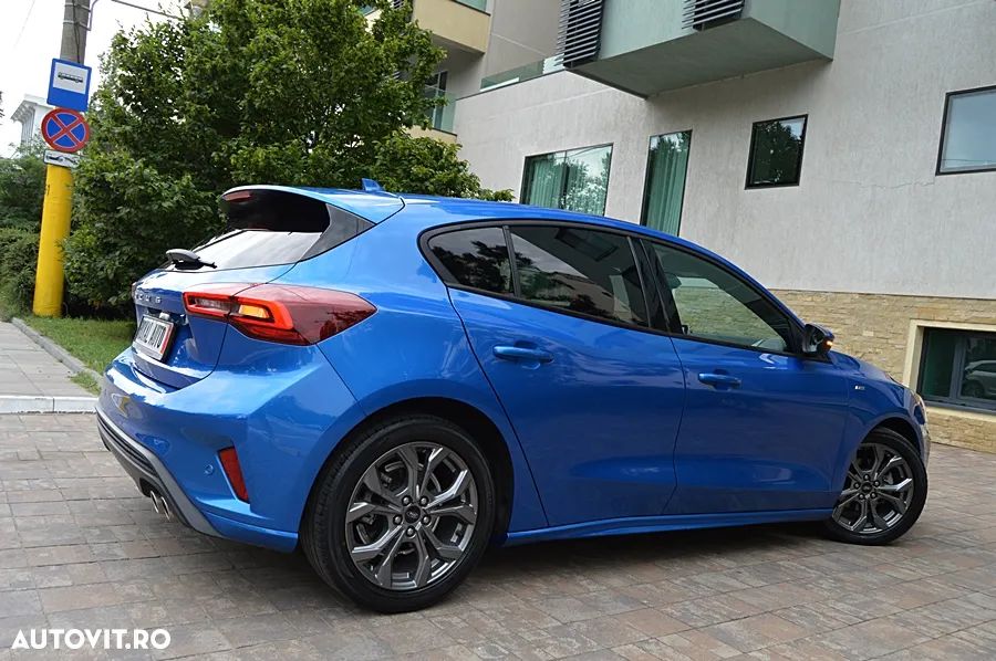 Ford Focus - 21