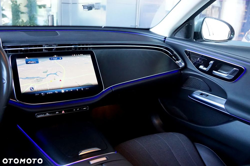 Mercedes-Benz Klasa E 200 4Matic 9G-TRONIC Edition AVANTGARDE - 30