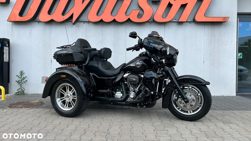 Harley-Davidson Tri Glide - 1