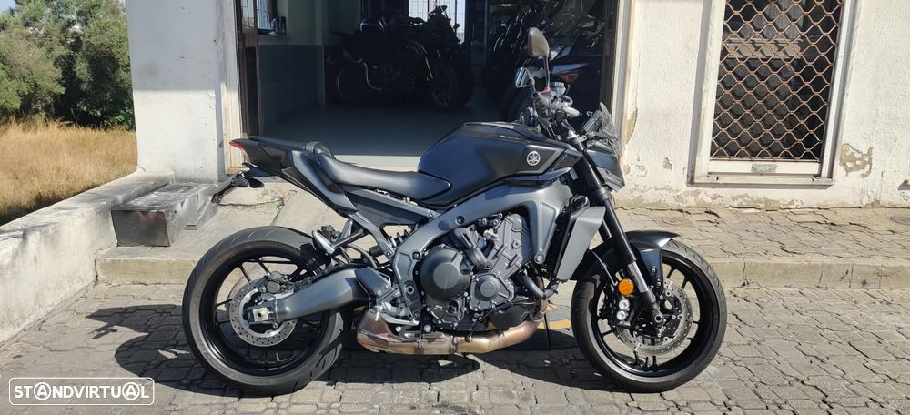 Yamaha MT-09 Y-AMT - 3