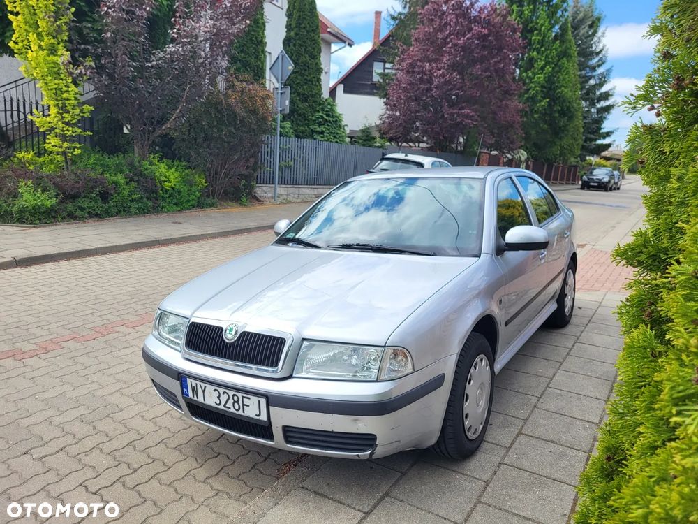 Skoda Octavia 1.6 Tour - 5