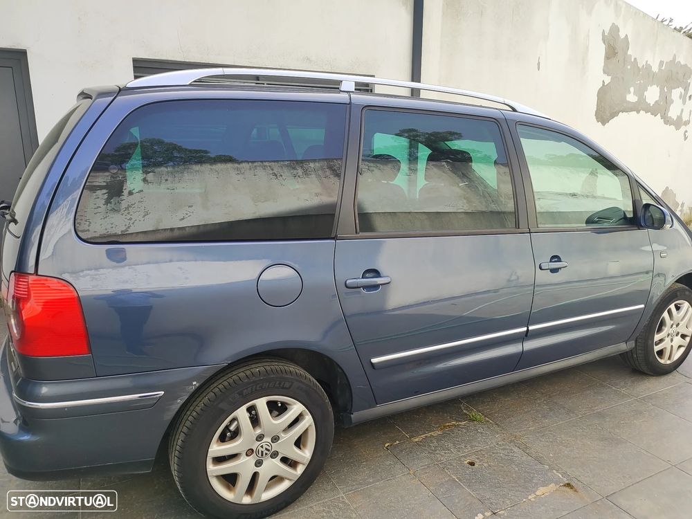 VW Sharan 1.9 TDi Highline - 4