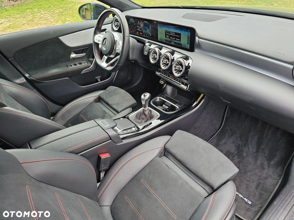 Mercedes-Benz Klasa A 180 d AMG Line - 13