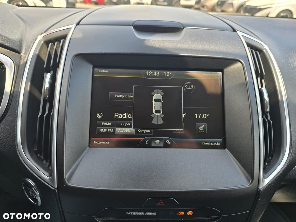 Ford S-Max 2.0 EcoBoost Titanium - 12