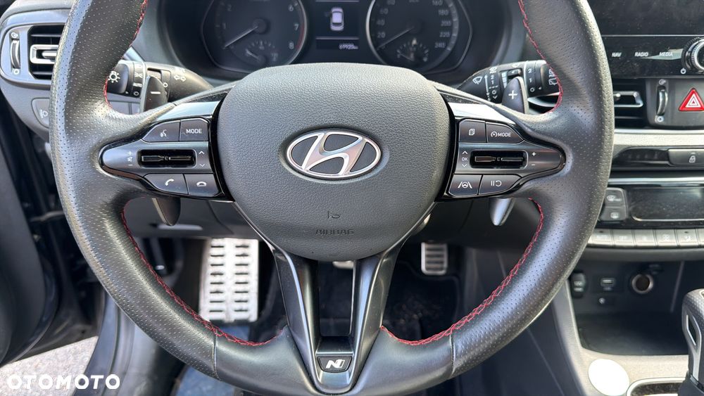 Hyundai i30 1.5 T-GDI 48V-Hybrid DCT N-Line - 26