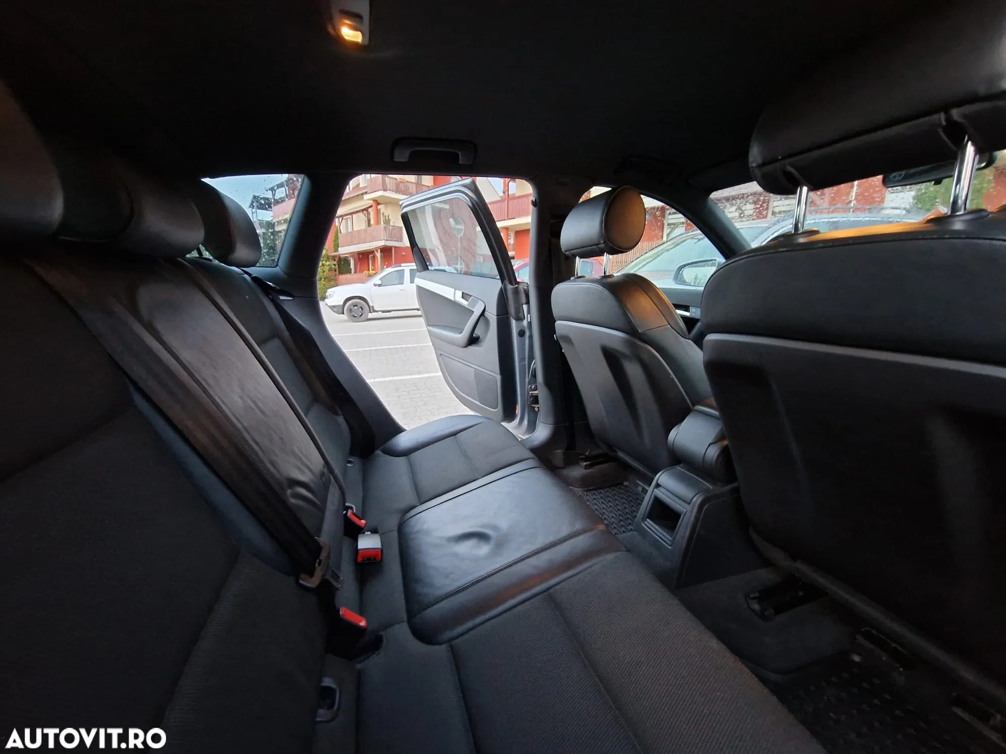 Audi A3 1.6 FSI Sportback S line Sportpaket plus - 13