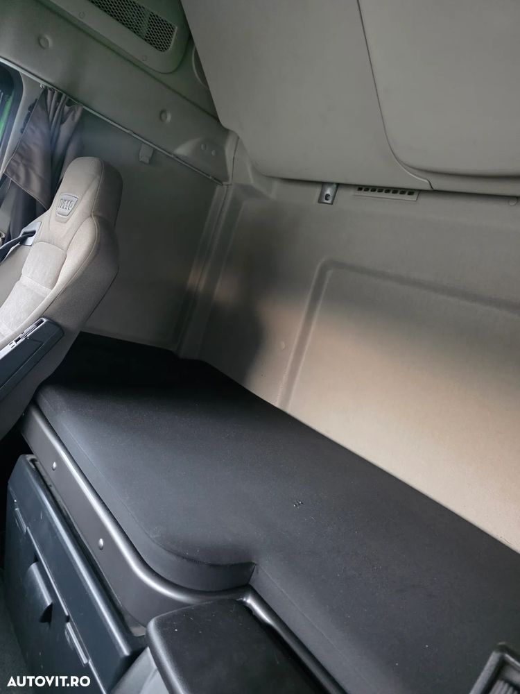 Iveco Stralis - 11